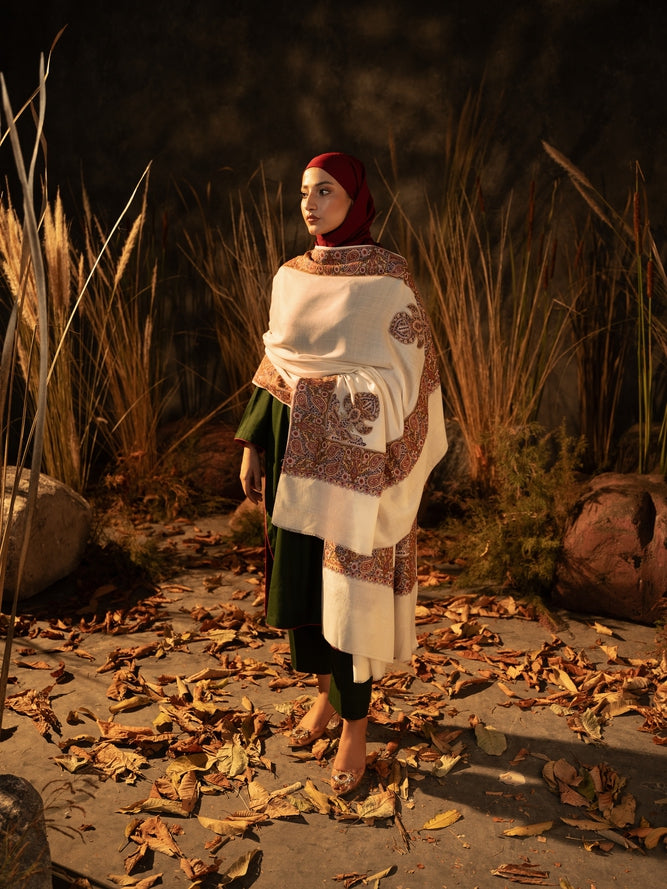 Floral Motif Border Light