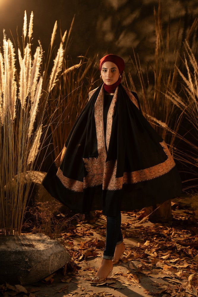 Motif Border Dark Shawl